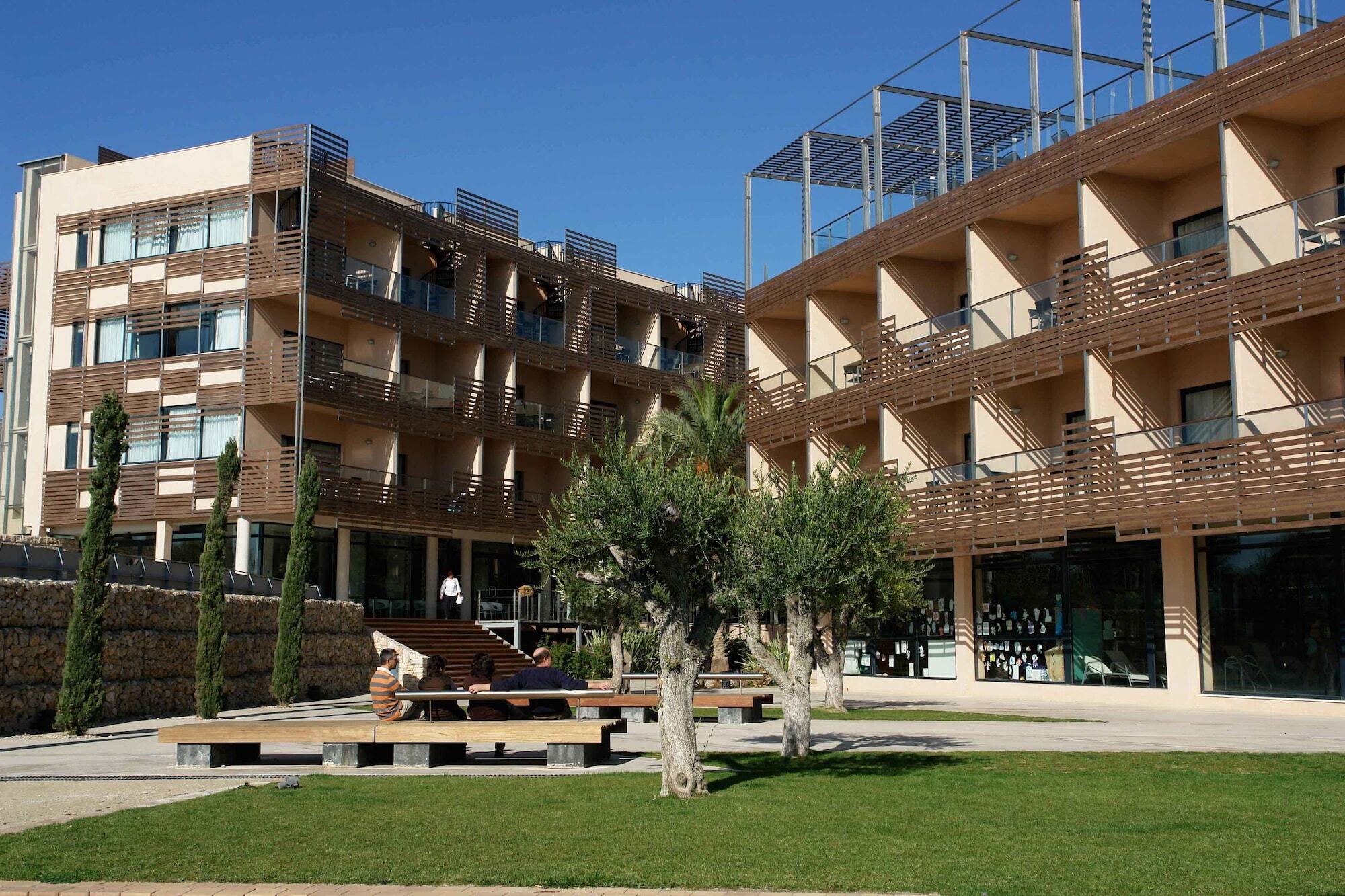 Ohtels Les Oliveres El Perello  Екстер'єр фото